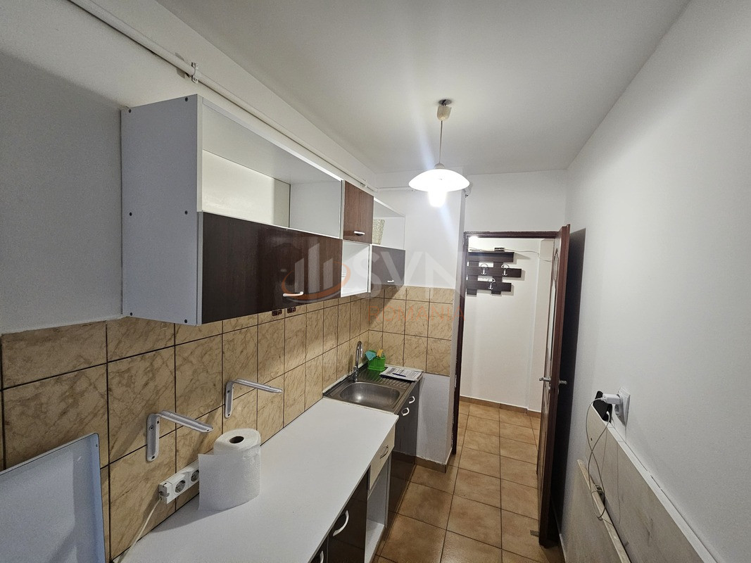 Apartament, 3 camere Bucuresti/Apusului
