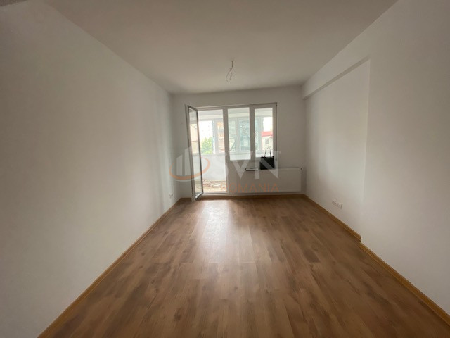 Apartament, 3 camere Bucuresti/Decebal