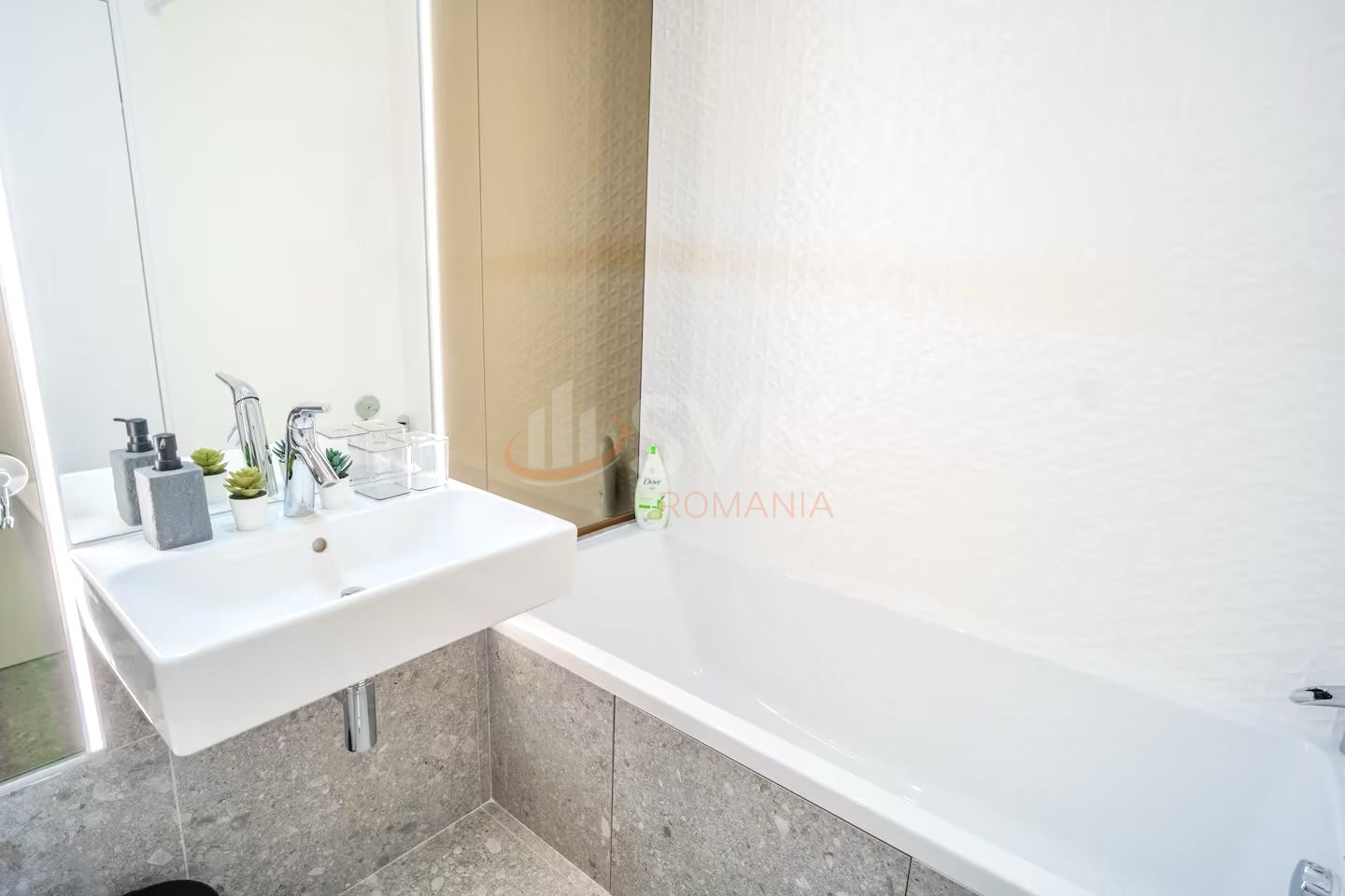 Apartament, 3 camere Bucuresti/Aviatiei