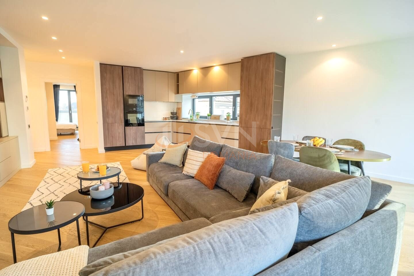 Apartament, 3 camere Bucuresti/Aviatiei