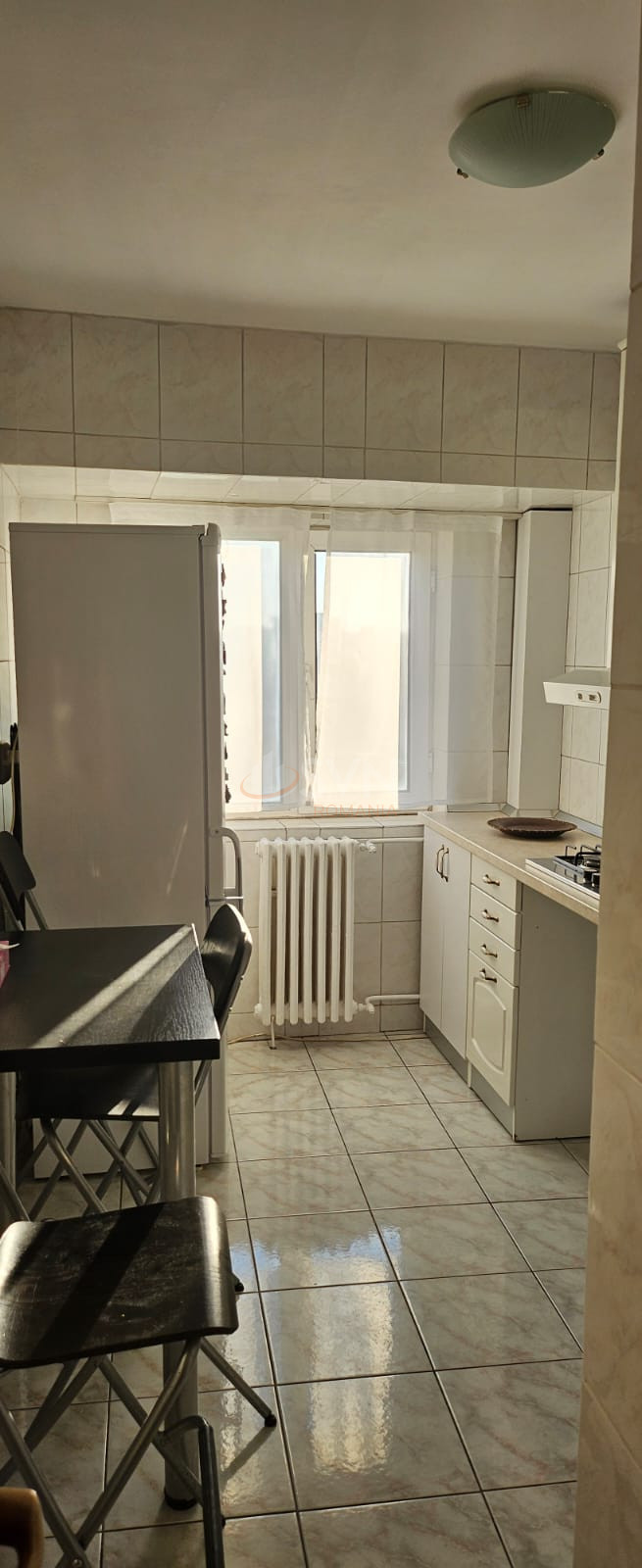 Apartament, 3 camere Bucuresti/Alba Iulia