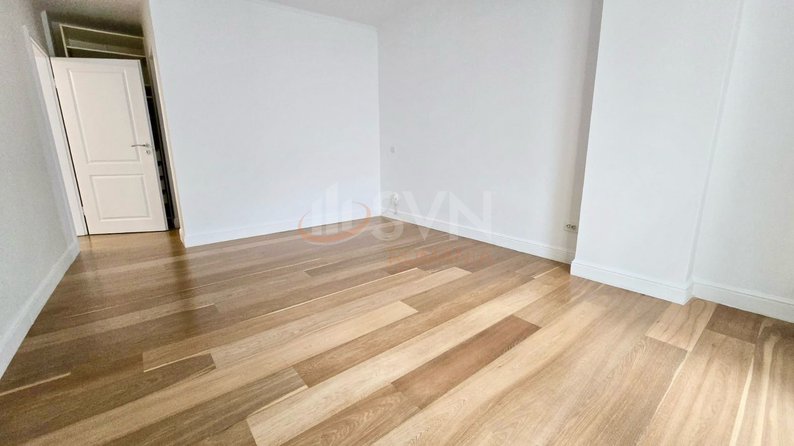Apartament, 3 camere Bucuresti/Baneasa