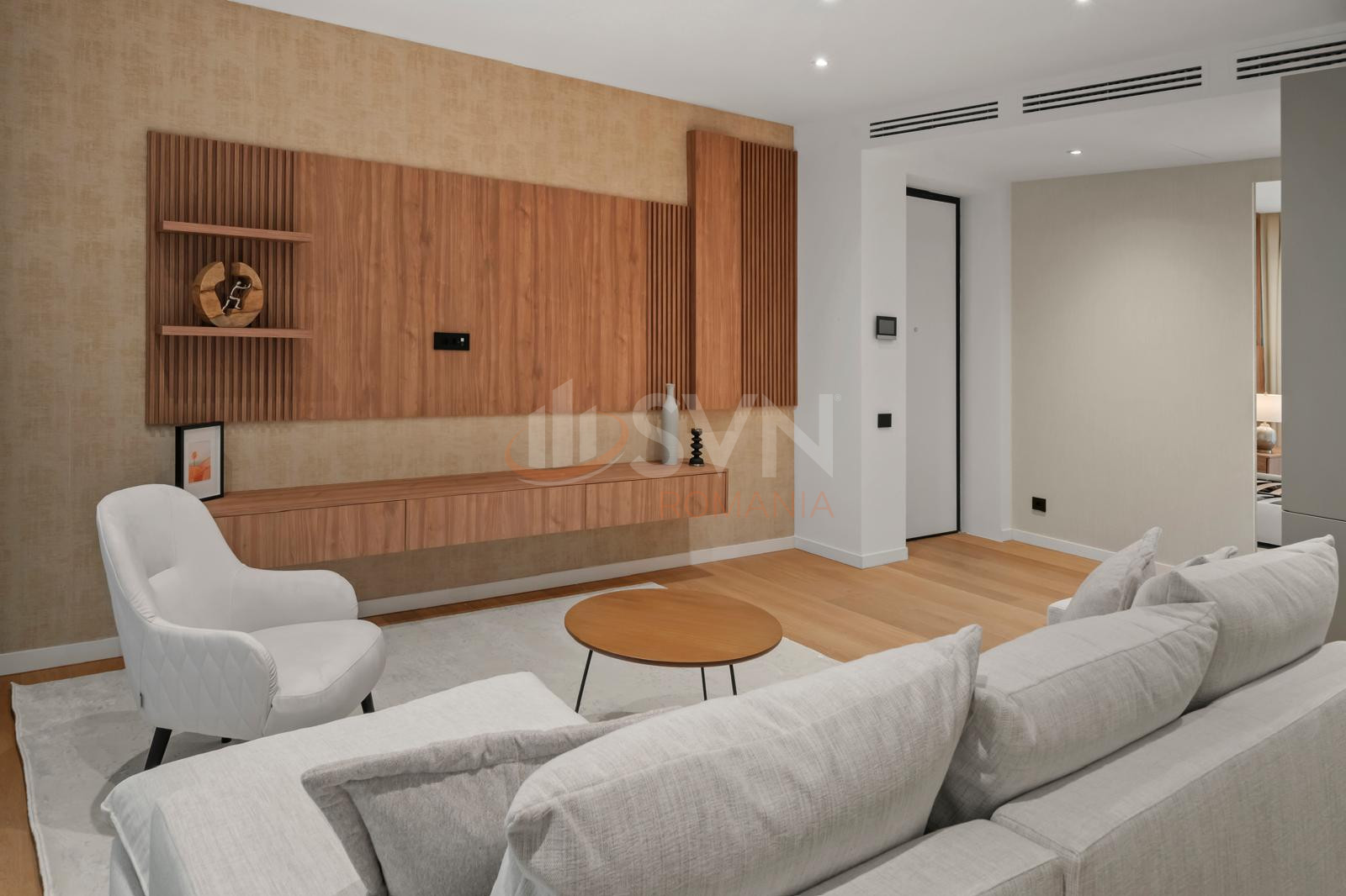 Apartament, 3 camere Bucuresti/Primaverii