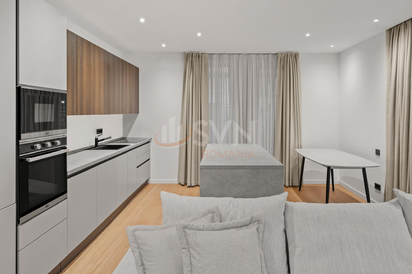 Apartament, 3 camere Bucuresti/Primaverii