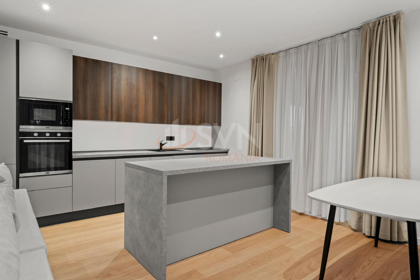 Apartament, 3 camere Bucuresti/Primaverii