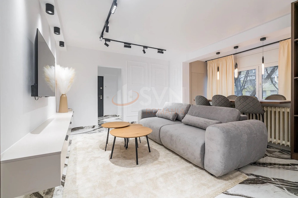 Apartament, 3 camere Bucuresti/Bucur Obor