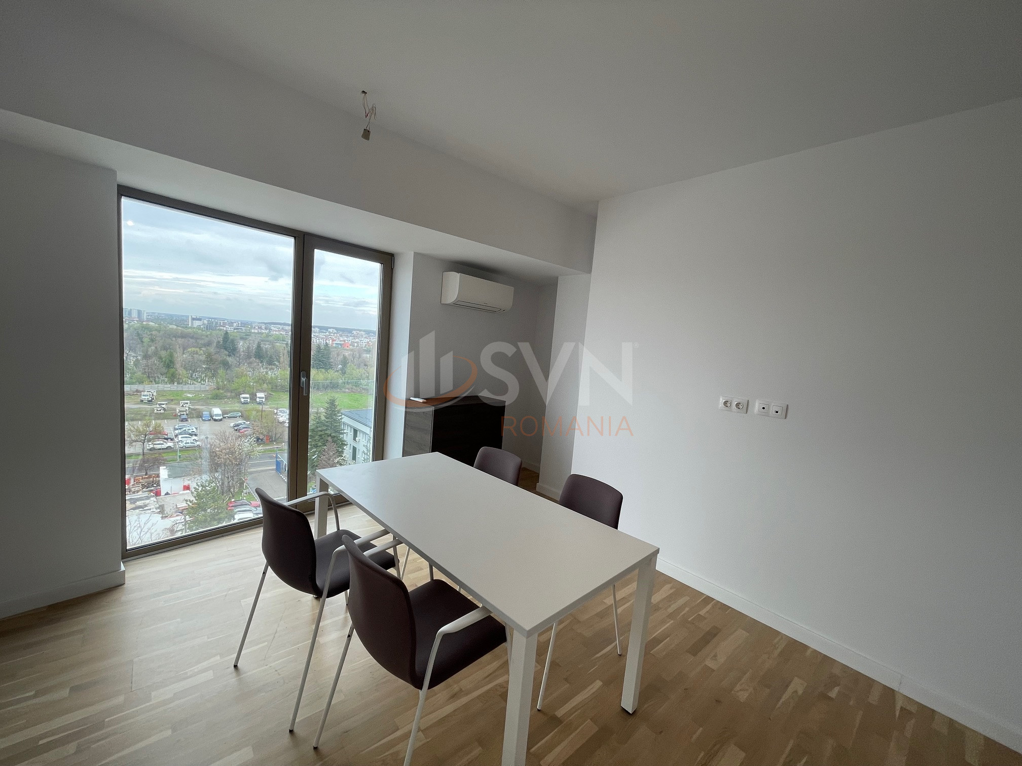 Apartament, 3 camere Bucuresti/Straulesti