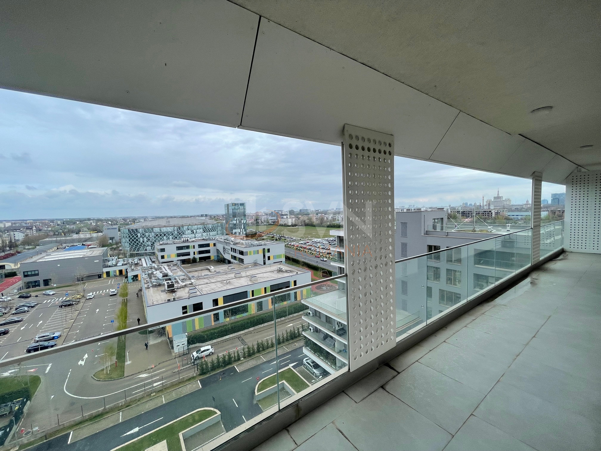 Apartament, 3 camere Bucuresti/Straulesti