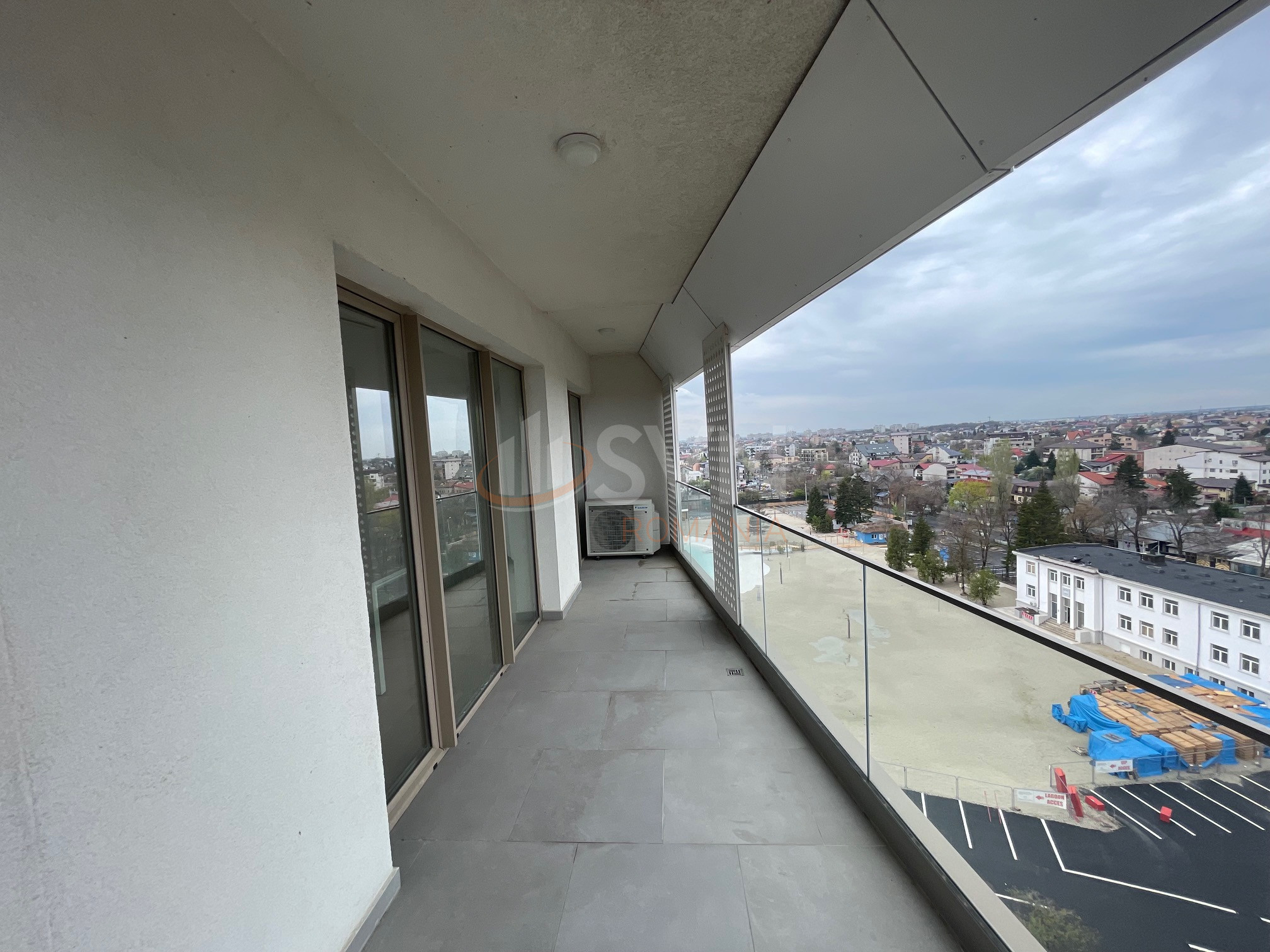 Apartament, 3 camere Bucuresti/Straulesti