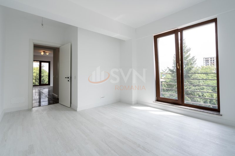 Apartament, 3 camere Bucuresti/Baneasa