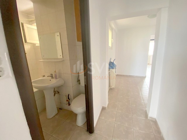 Apartament, 3 camere Bucuresti/Lacul Tei