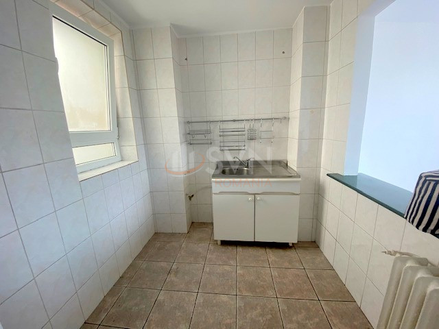 Apartament, 3 camere Bucuresti/Lacul Tei