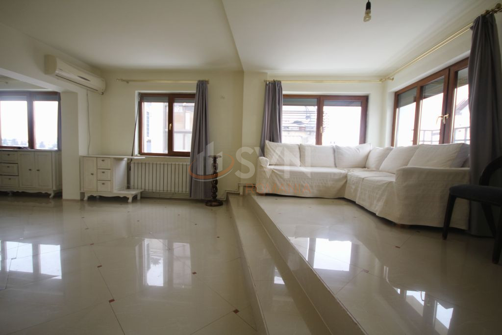 Apartament, 3 camere Bucuresti/Primaverii