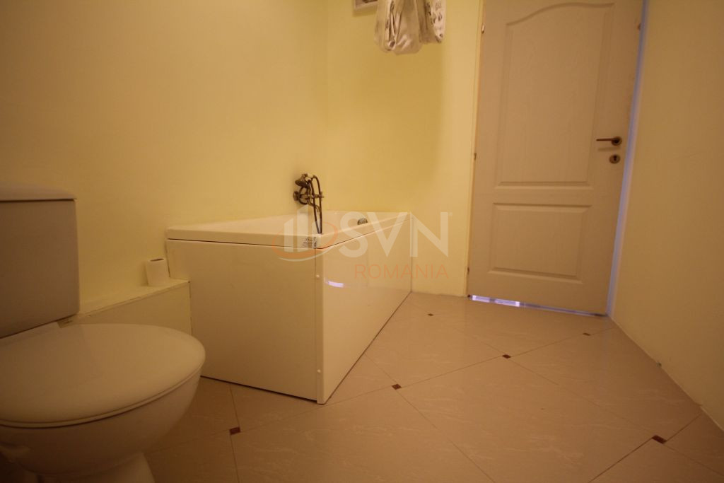 Apartament, 3 camere Bucuresti/Primaverii