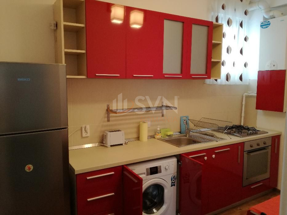 Apartament, 3 camere Bucuresti/Damaroaia