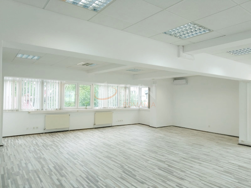 Apartament, 3 camere Bucuresti/1 Mai