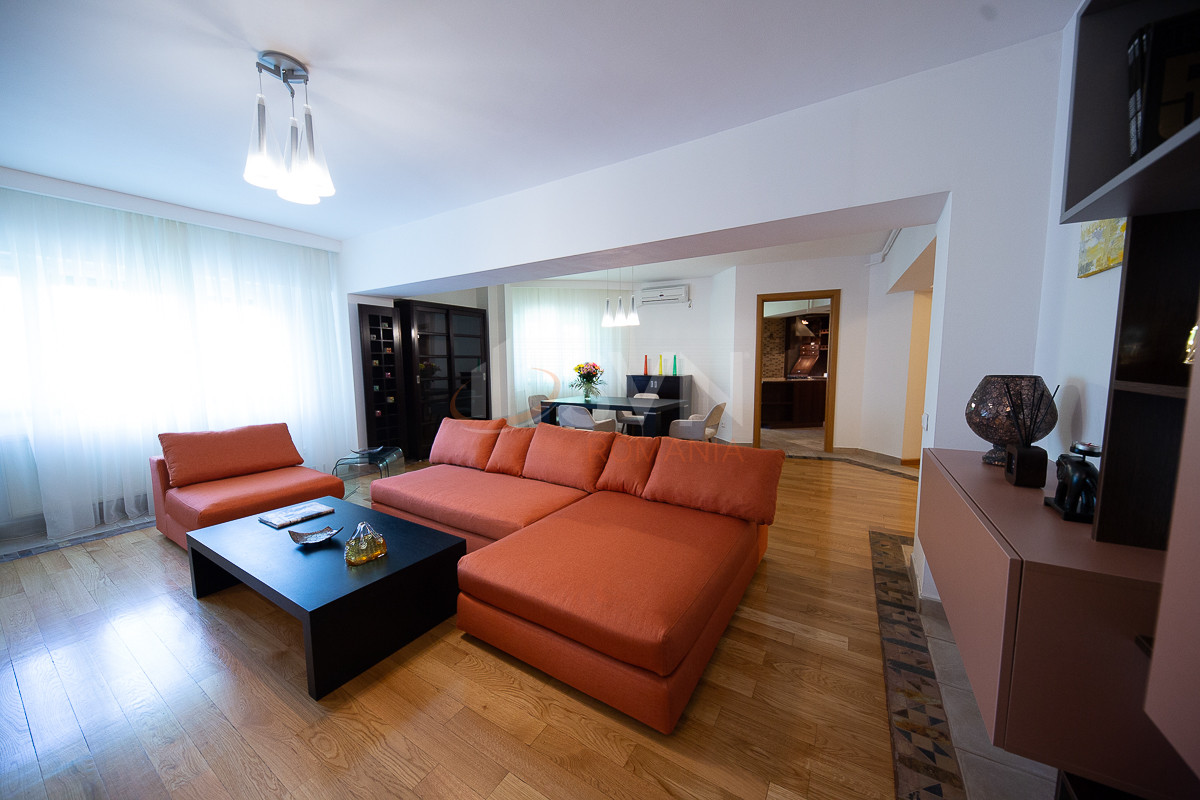 Apartament, 3 camere Bucuresti/Aviatiei
