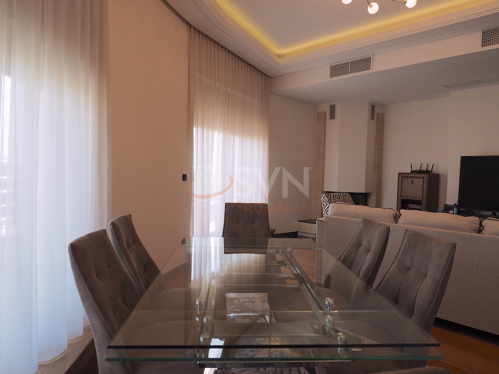 Apartament, 3 camere Bucuresti/Primaverii
