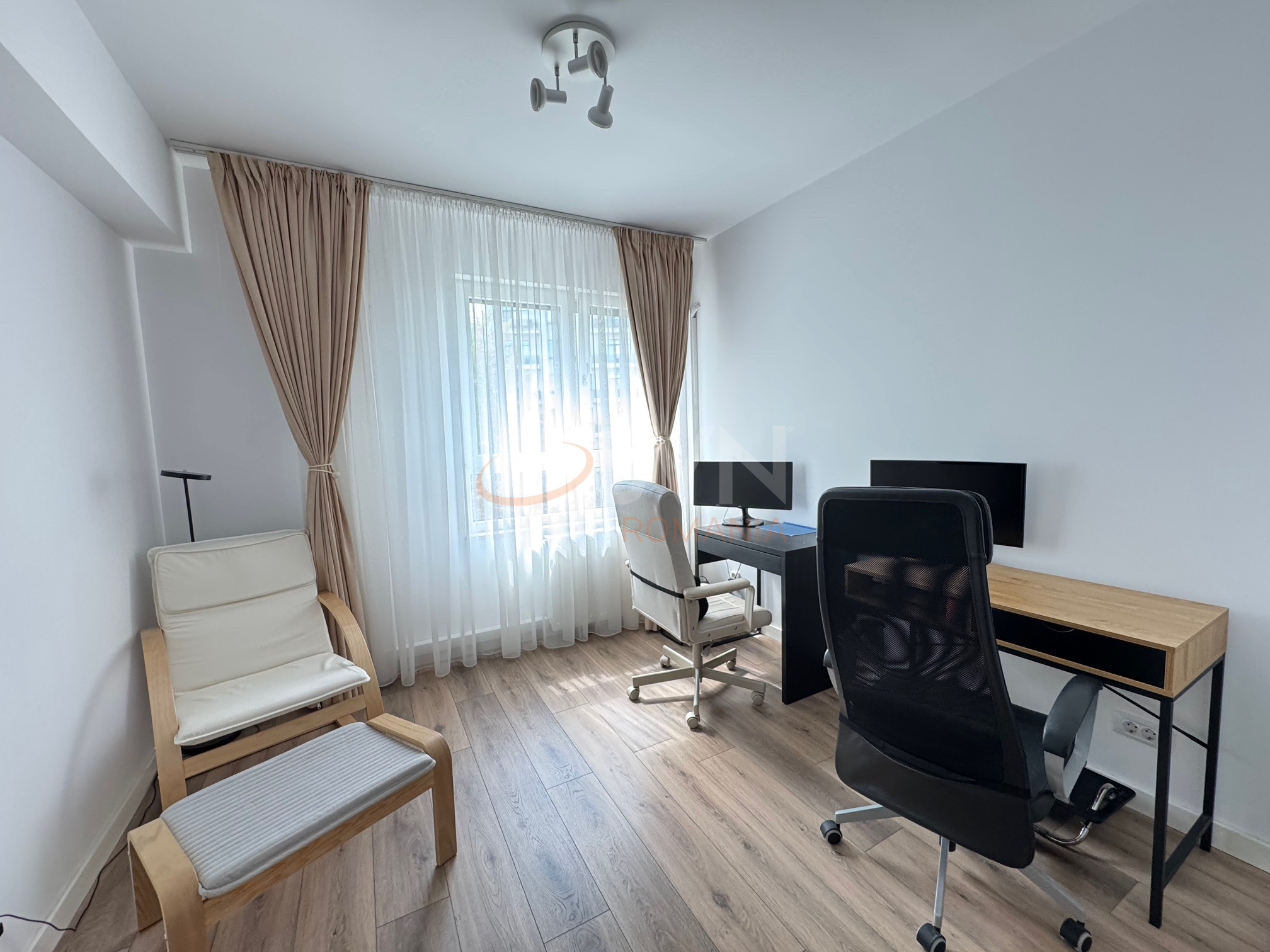Apartament, 3 camere Bucuresti/Calea Calarasilor