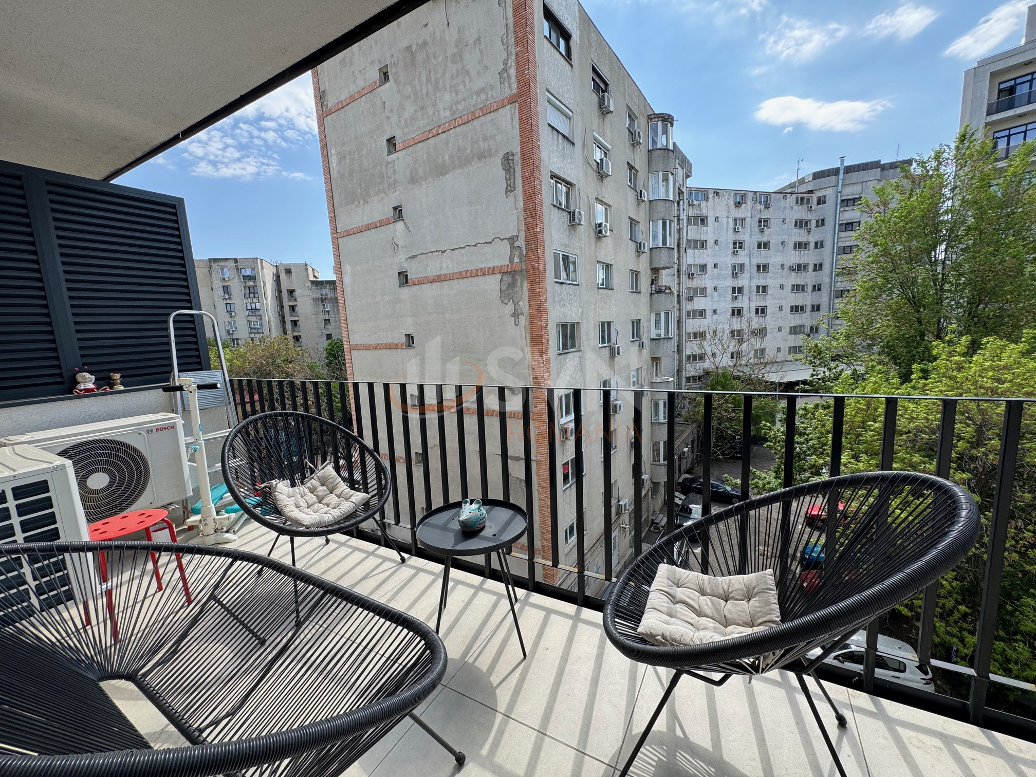 Apartament, 3 camere Bucuresti/Calea Calarasilor