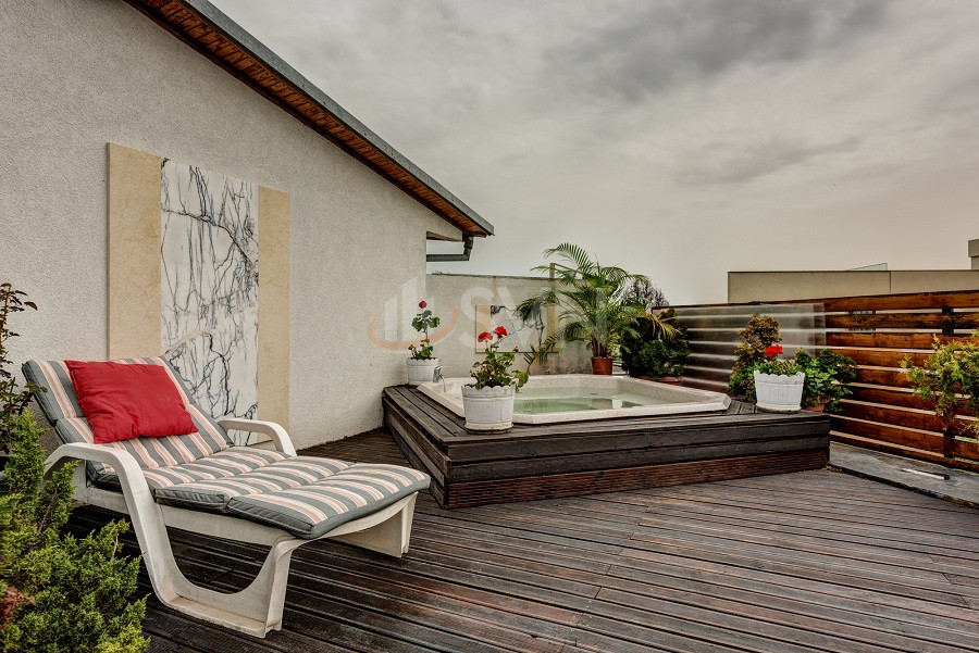 Apartament, 3 camere Bucuresti/Primaverii