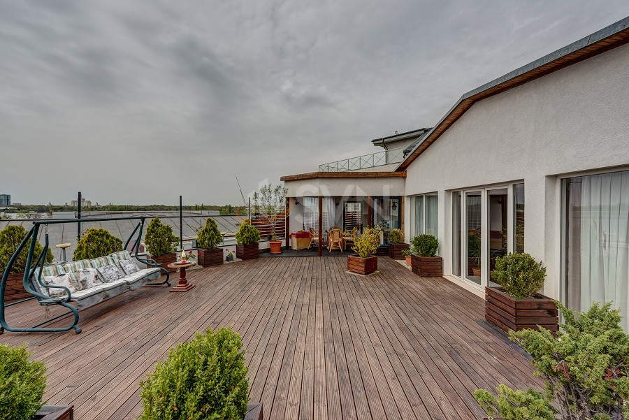 Apartament, 3 camere Bucuresti/Primaverii