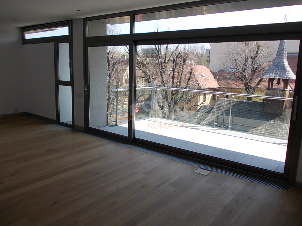 Apartament, 3 camere Bucuresti/Kiseleff