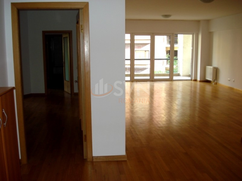Apartament, 4 camere Bucuresti/Herastrau
