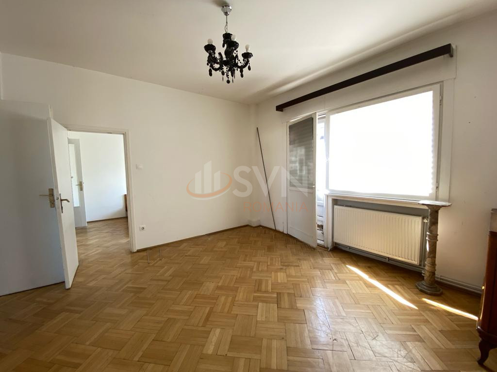 Apartament, 4 camere Bucuresti/Calea Victoriei