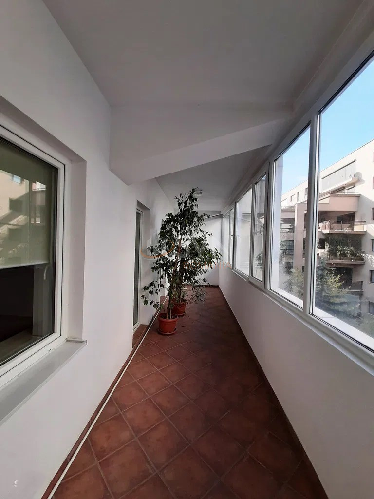 Apartament, 4 camere Bucuresti/Herastrau