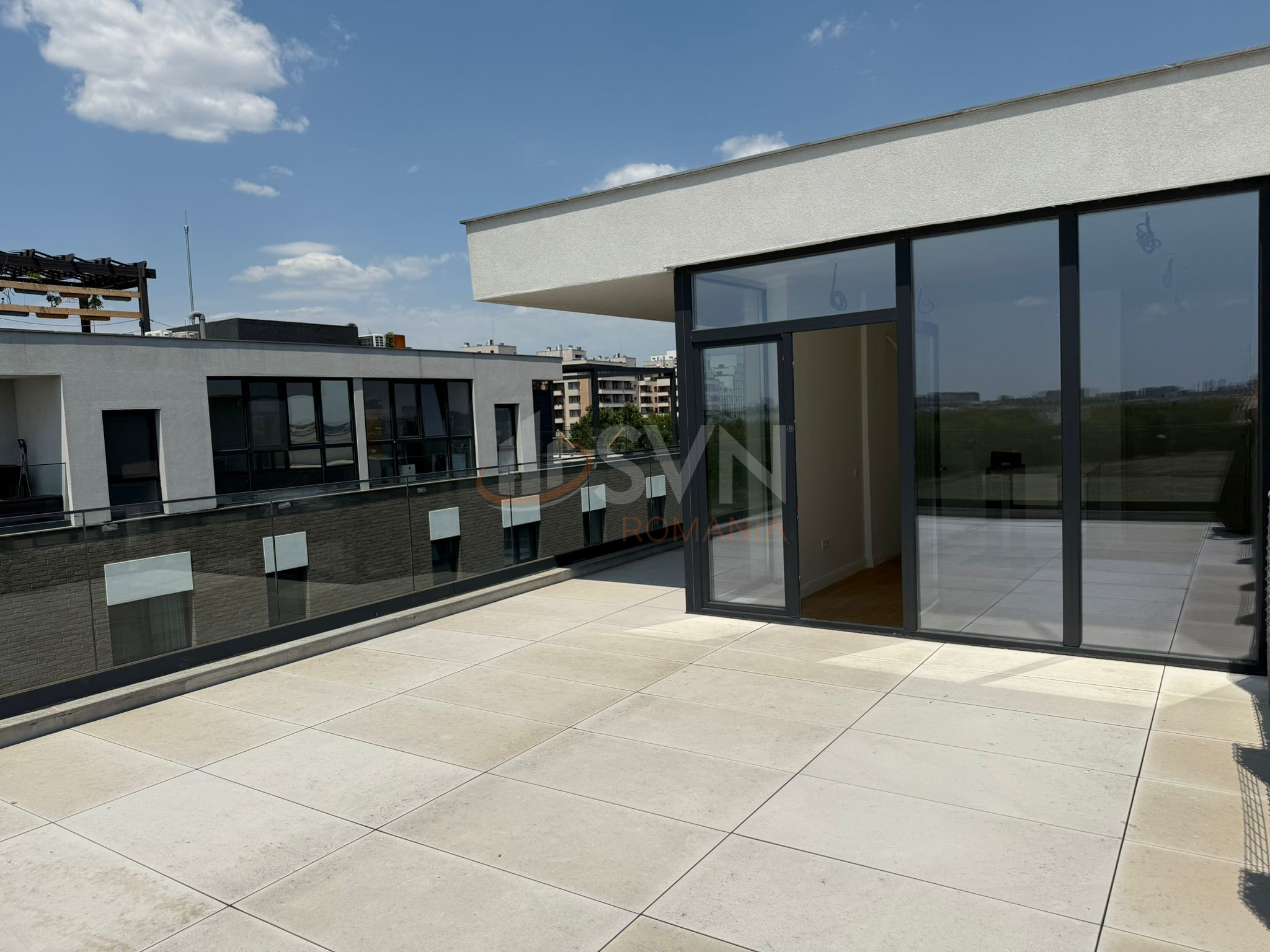 Apartament, 4 camere Bucuresti/Iancu Nicolae