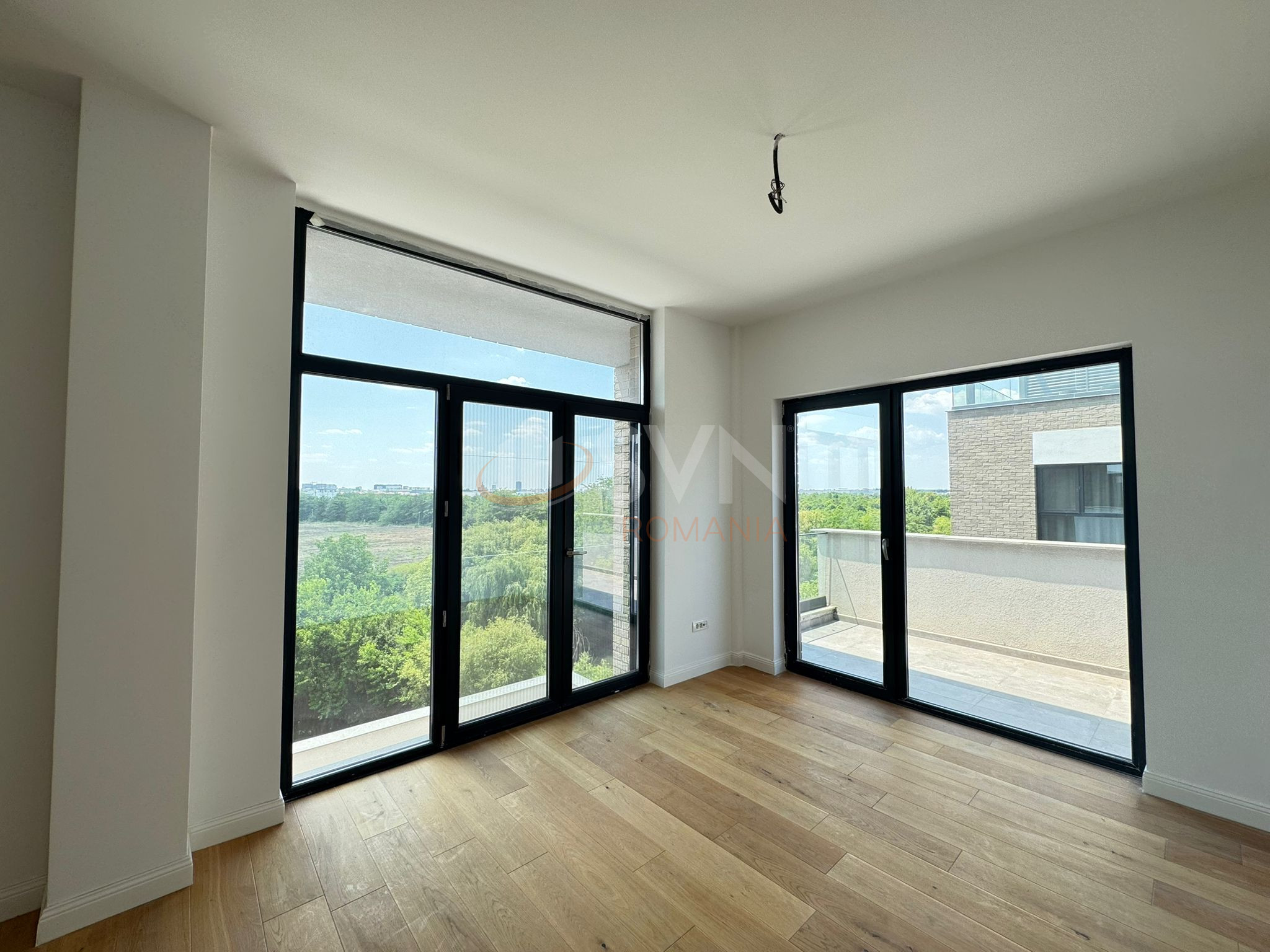 Apartament, 4 camere Bucuresti/Iancu Nicolae