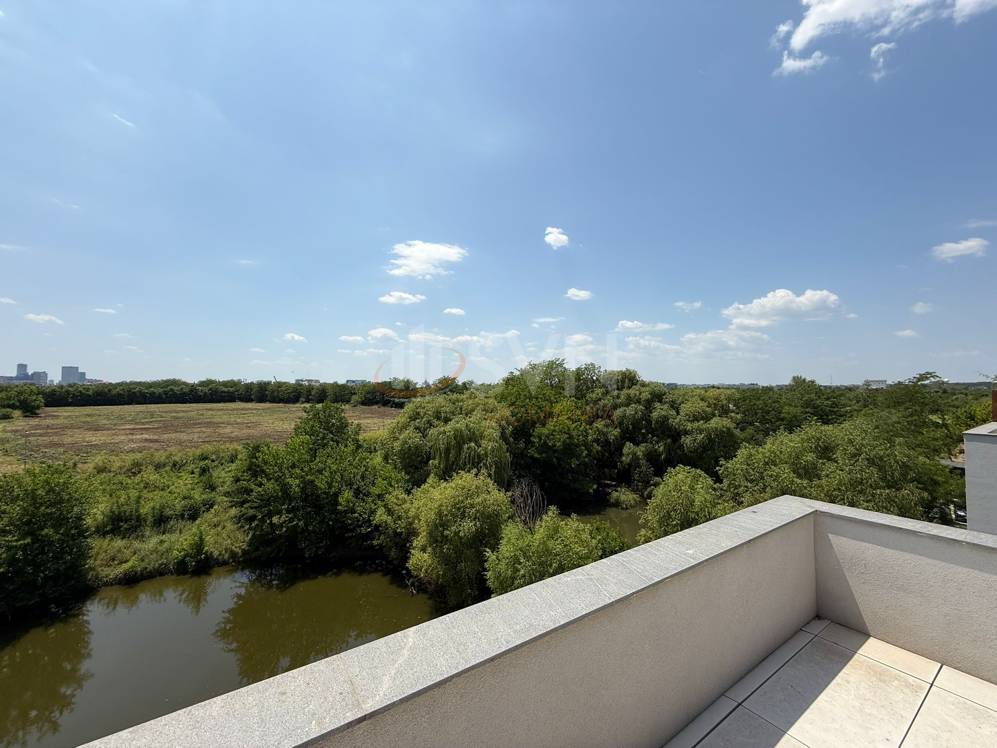 Apartament, 4 camere Bucuresti/Iancu Nicolae