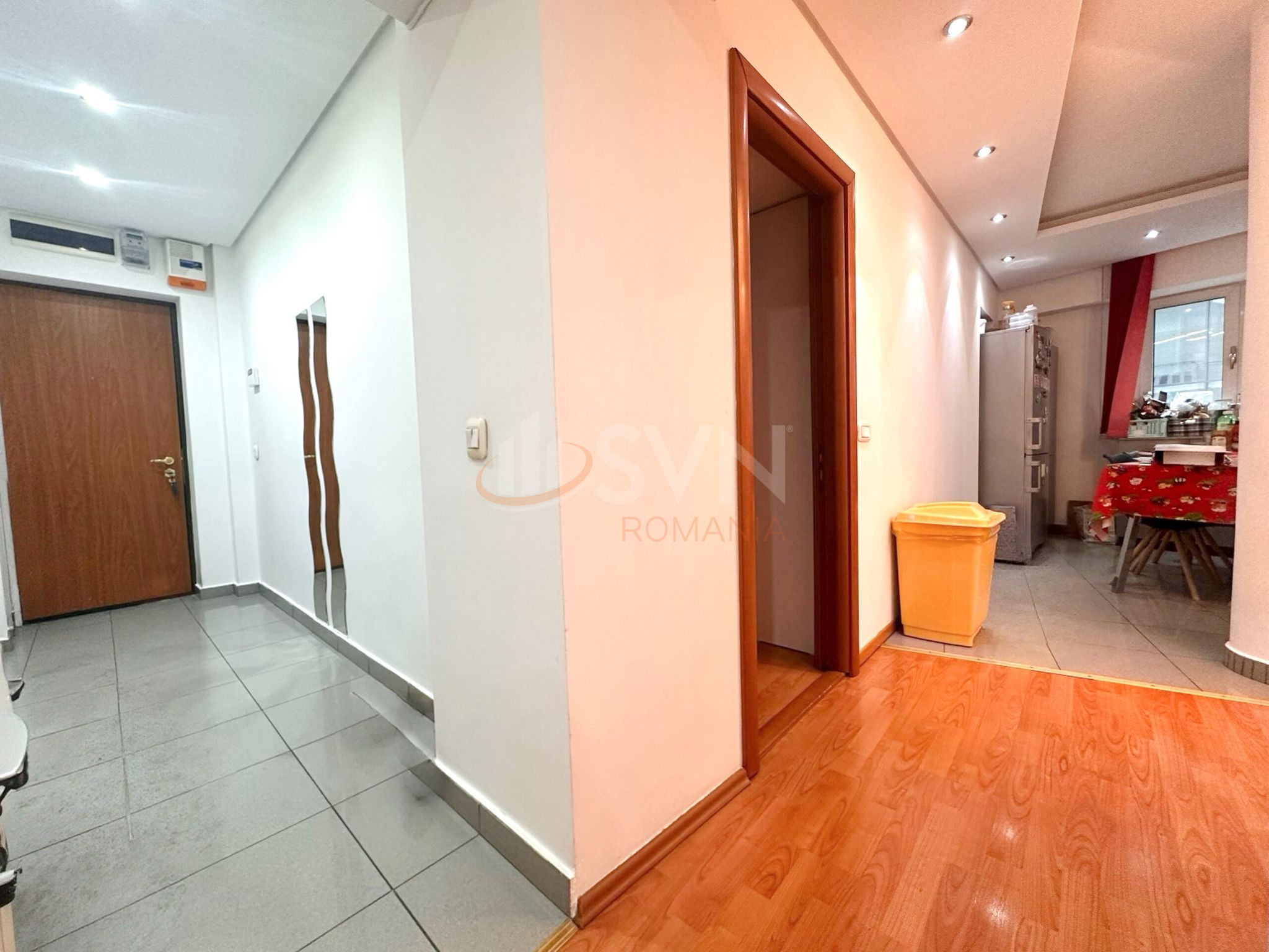 Apartament, 4 camere Bucuresti/Universitate (s1)