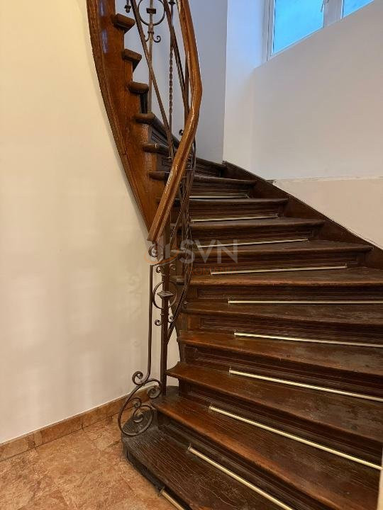 Apartament, 4 camere Bucuresti/Piata Universitatii