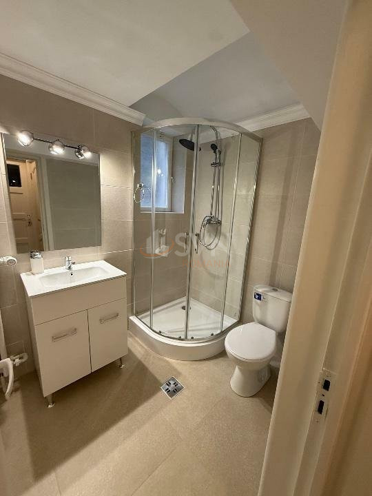 Apartament, 4 camere Bucuresti/Piata Universitatii