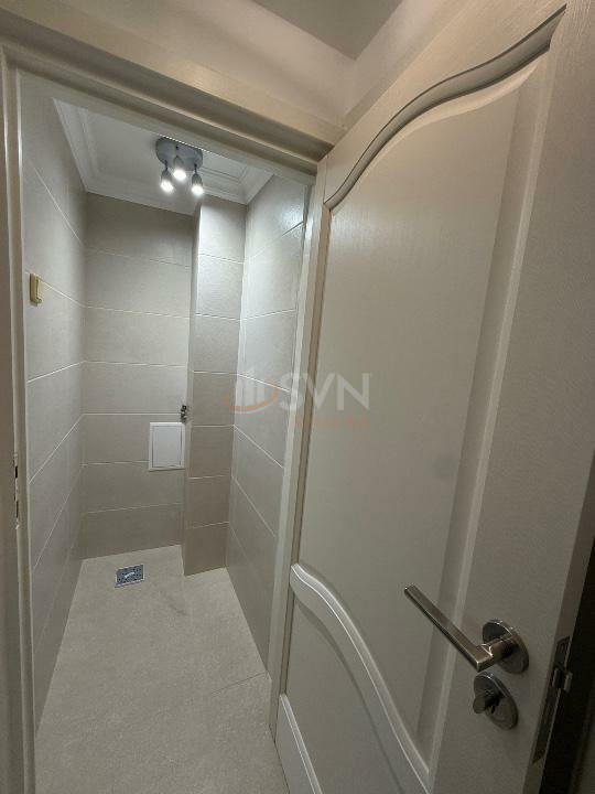 Apartament, 4 camere Bucuresti/Piata Universitatii