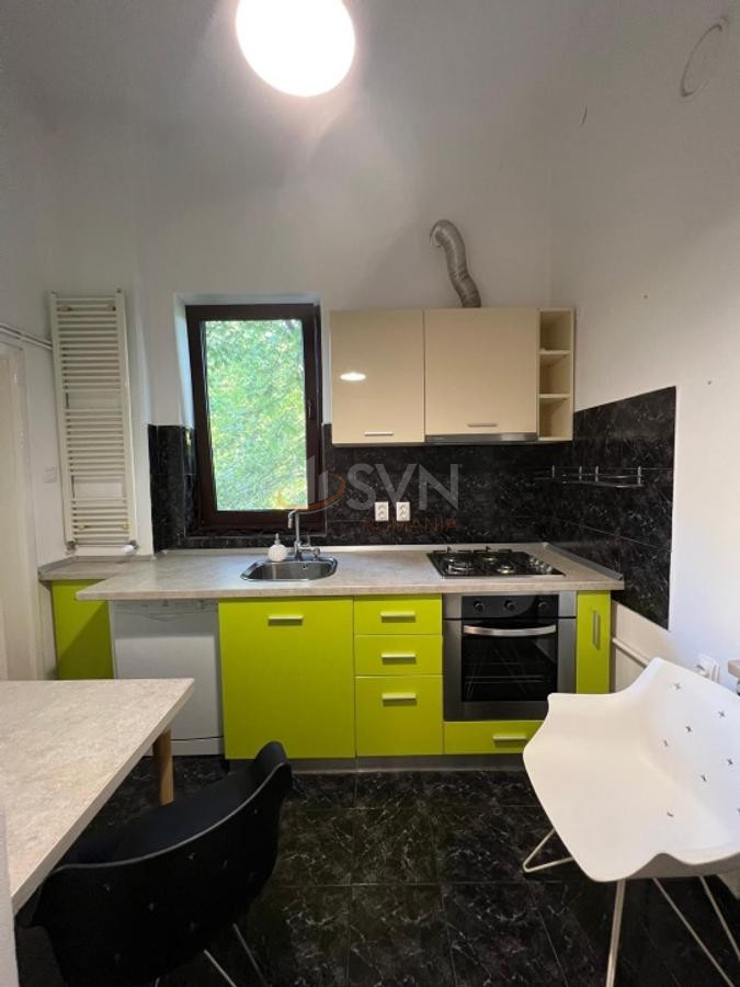 Apartament, 4 camere Bucuresti/Primaverii