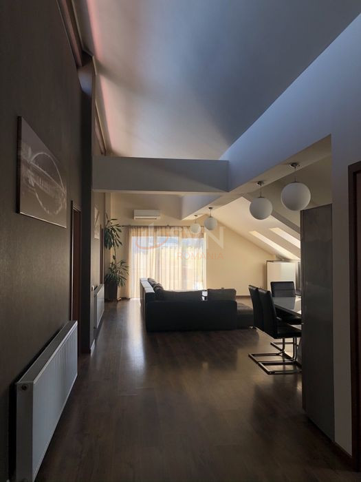 Apartament, 4 camere Cluj/Buna Ziua