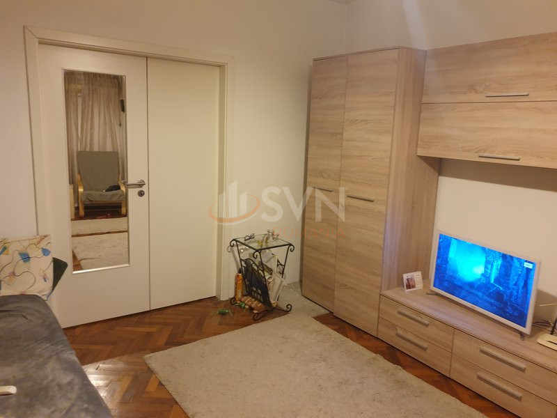 Apartament, 4 camere Bucuresti/Piata Unirii (s4)