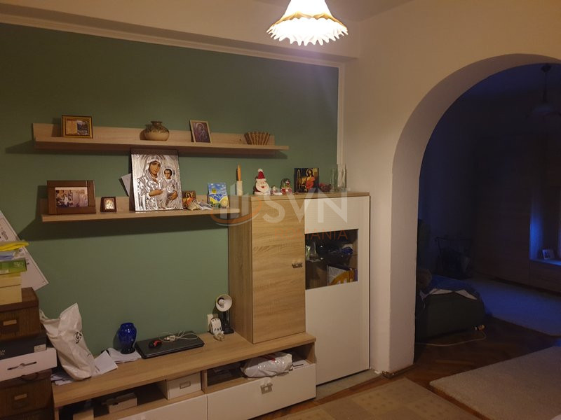 Apartament, 4 camere Bucuresti/Piata Unirii (s4)