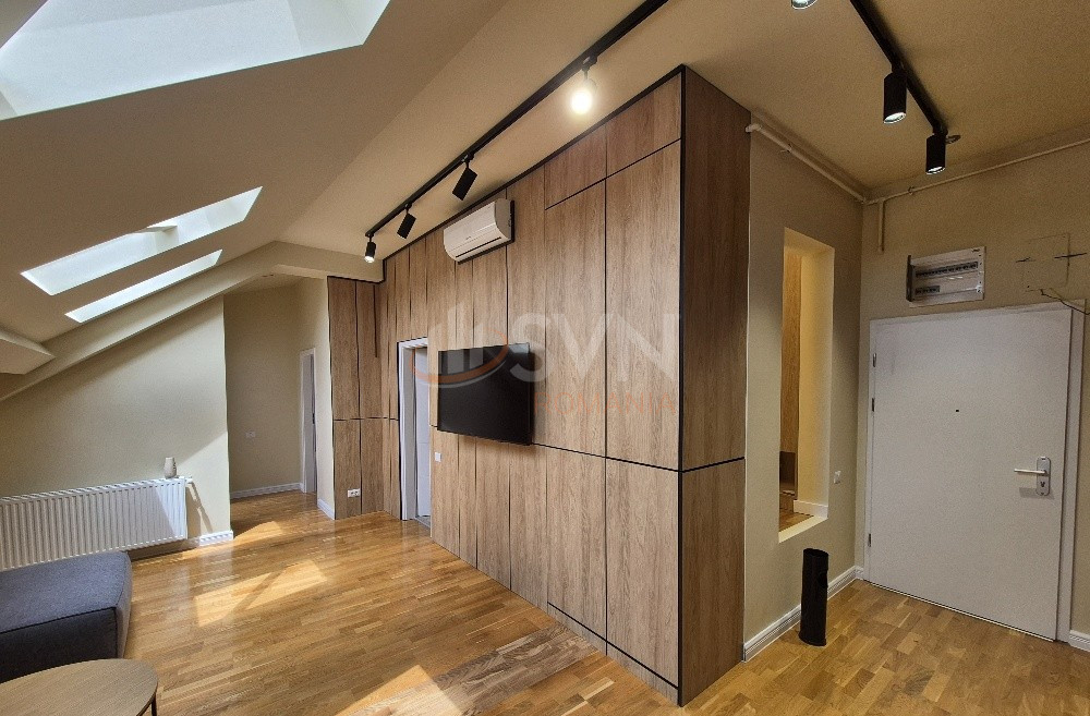 Apartament, 4 camere Bucuresti/Dacia
