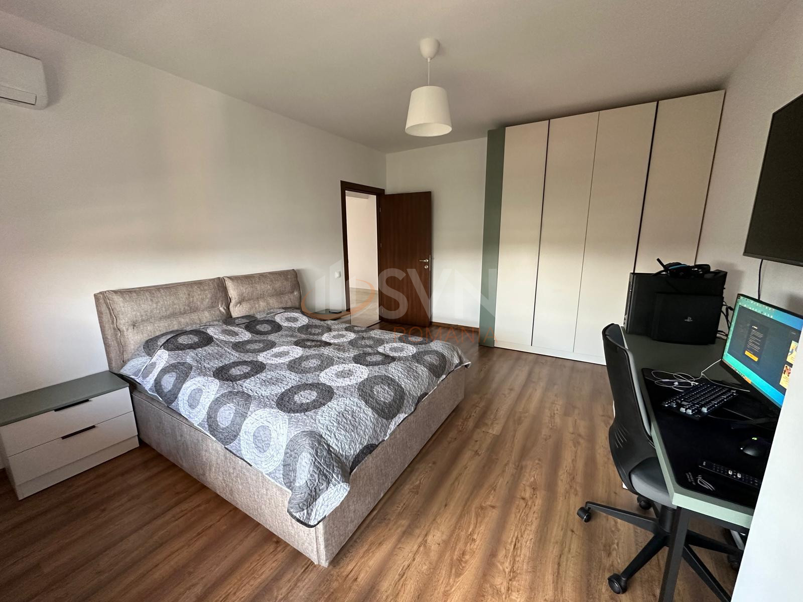 Apartament, 4 camere Bucuresti/Calea Plevnei