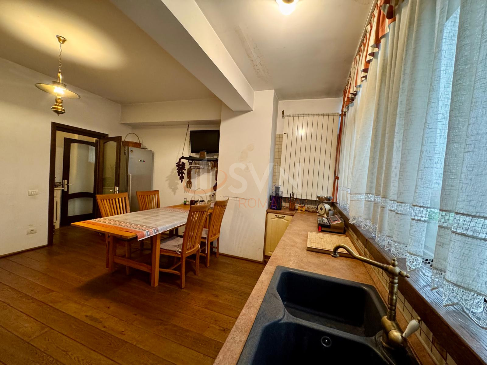 Apartament, 4 camere Bucuresti/Baneasa