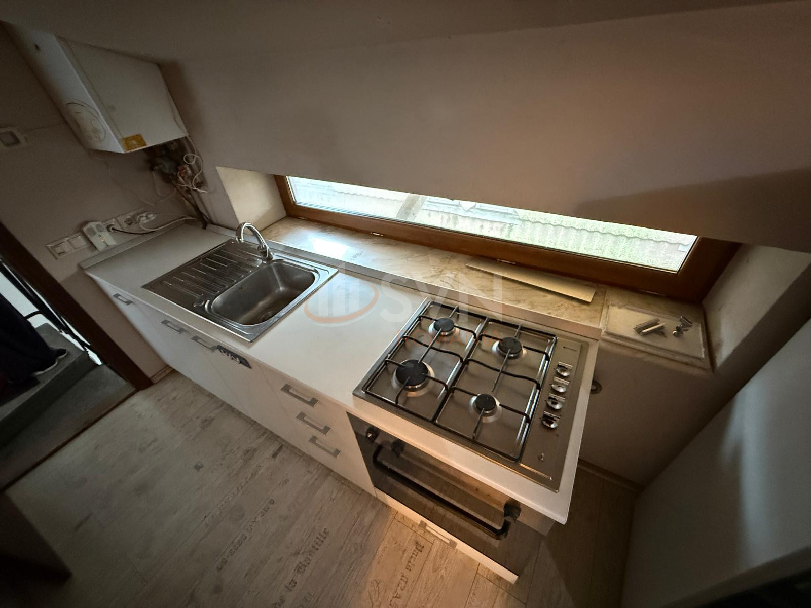 Apartament, 4 camere Bucuresti/Foisorul De Foc