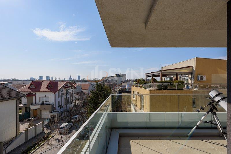 Apartament, 4 camere Bucuresti/Herastrau