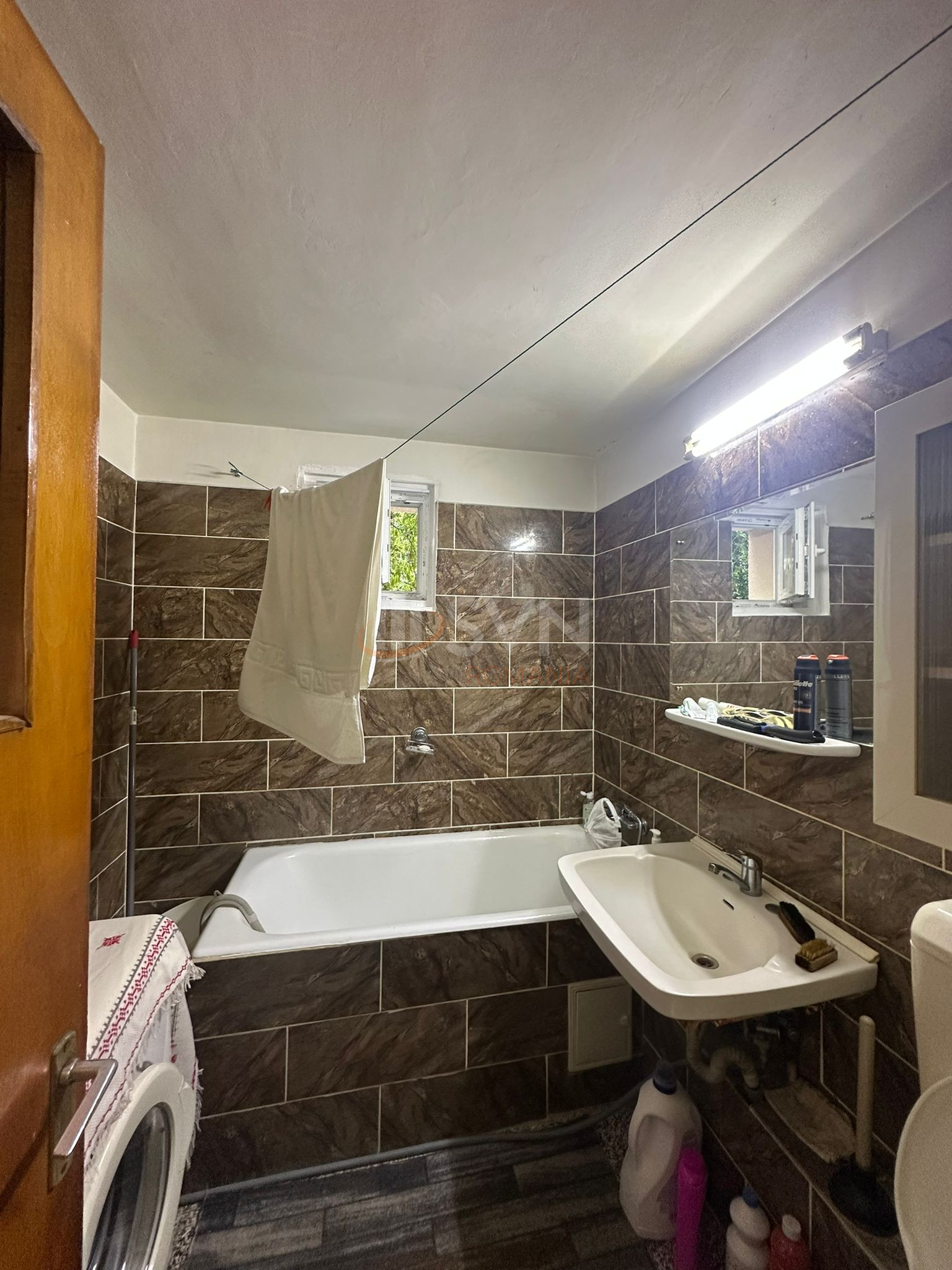 Apartament, 4 camere Bucuresti/Lacul Tei