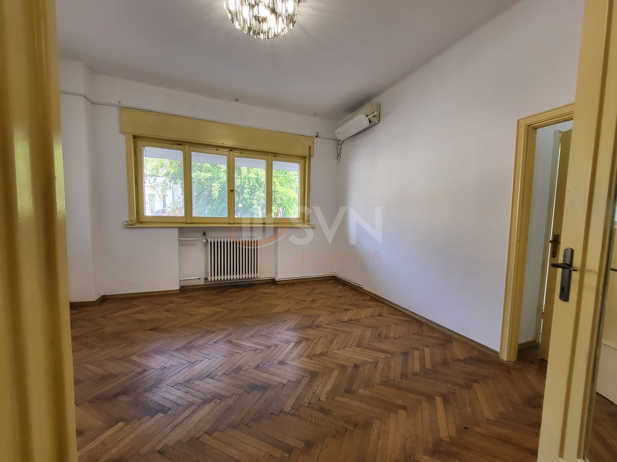 Apartament, 4 camere Bucuresti/Piata Romana