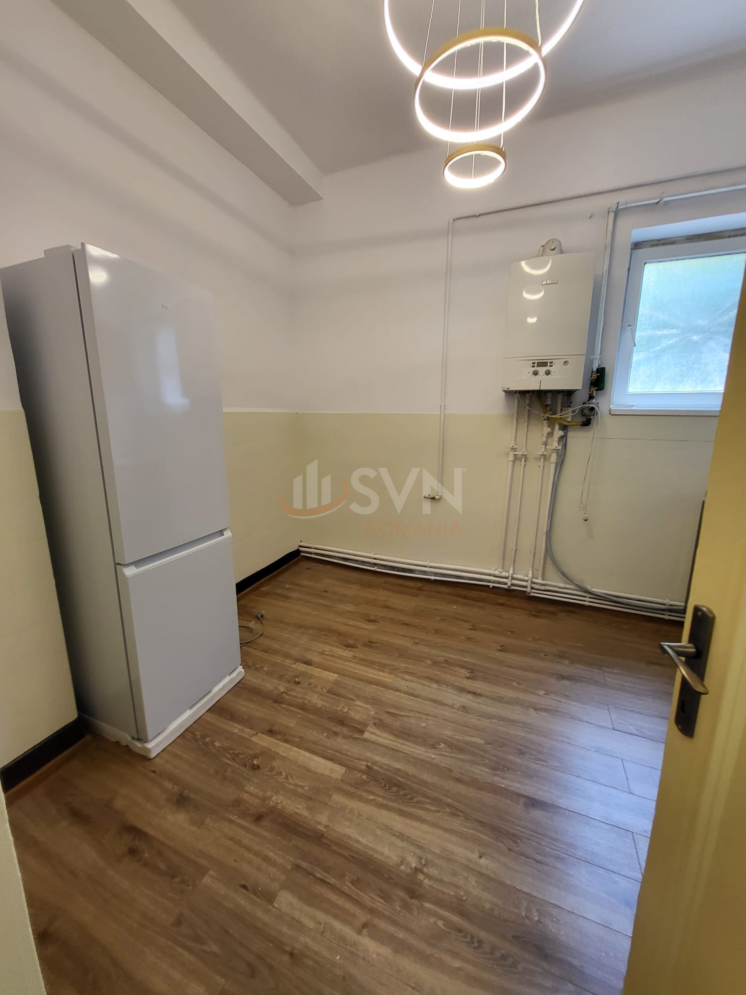 Apartament, 4 camere Bucuresti/Piata Romana