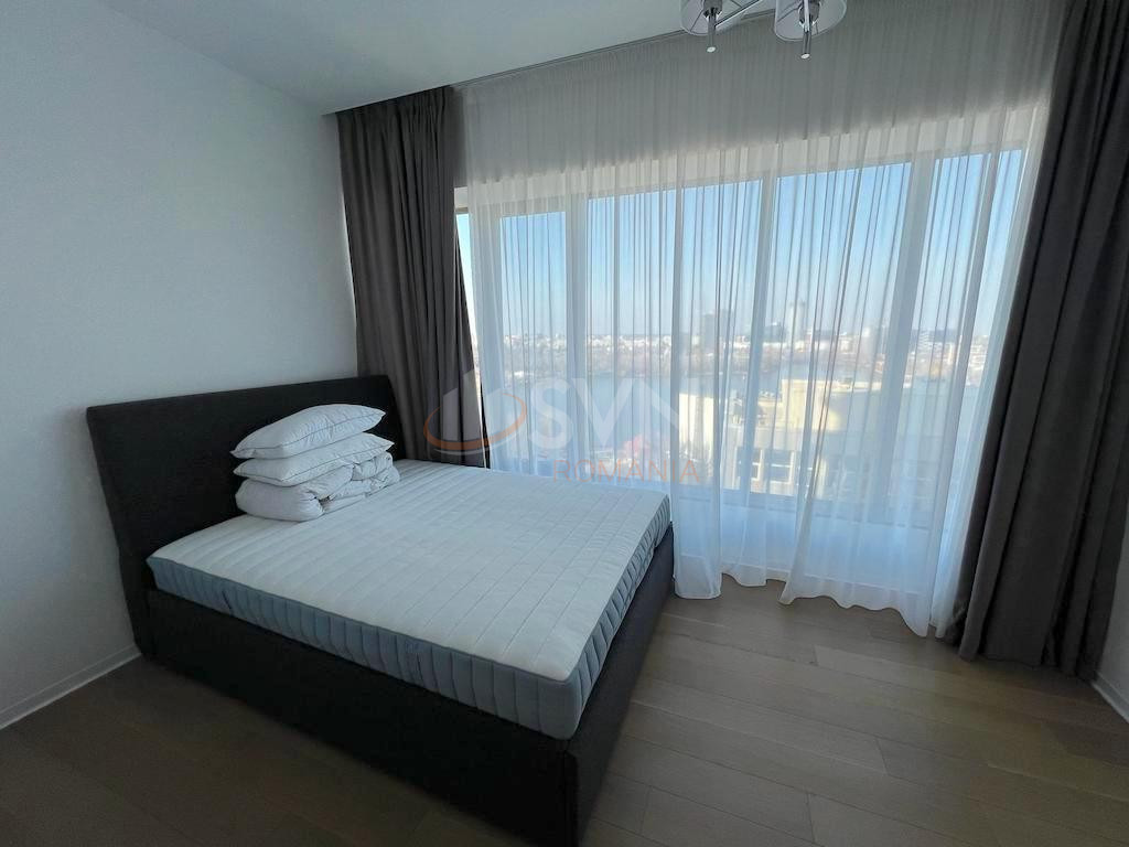 Apartament, 4 camere Bucuresti/Primaverii